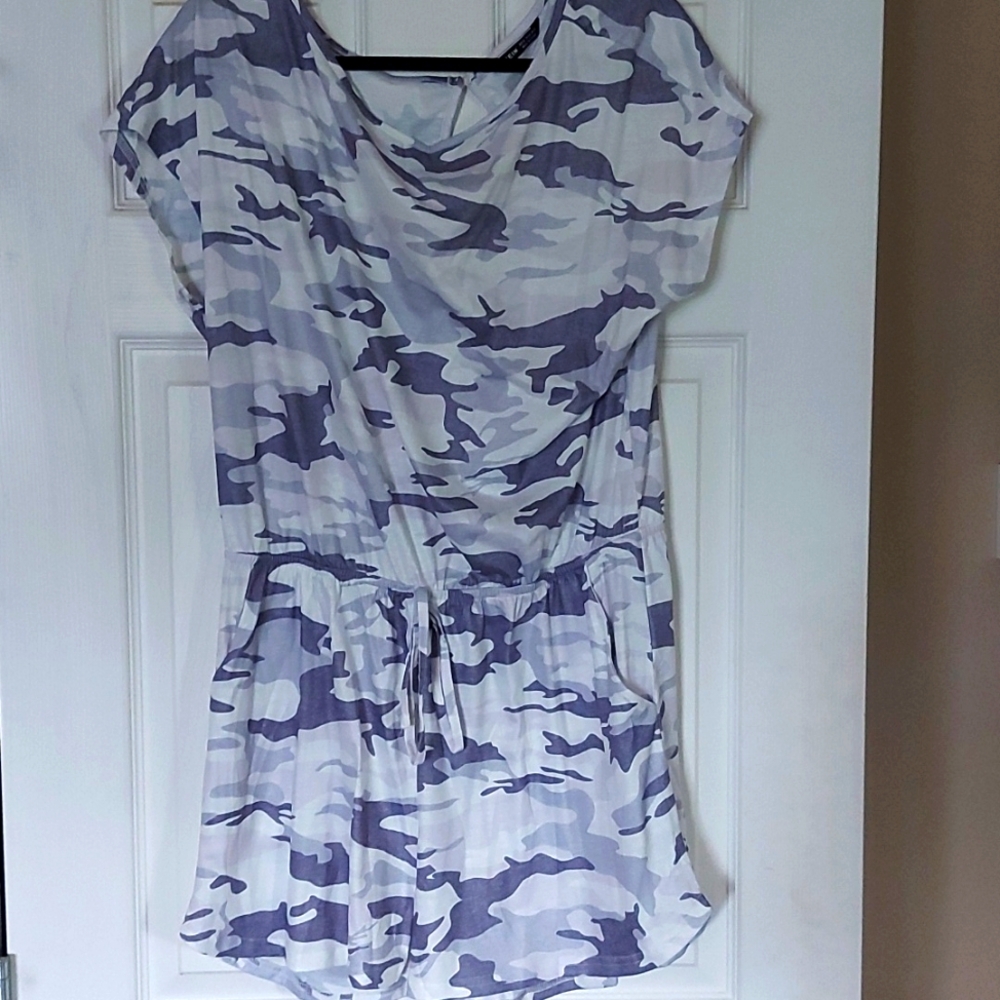 Gray army print romper